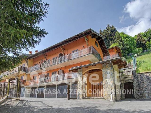 Appartamento in vendita a Oneta, Lombardia