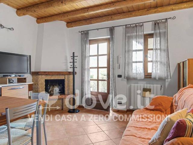 Appartamento in vendita a Oneta, Lombardia