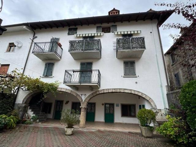 Appartamento in vendita a Onore, Lombardia