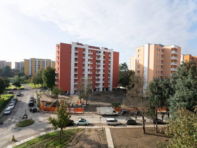 Appartamento in vendita a Noverasco, Locate Triulzi