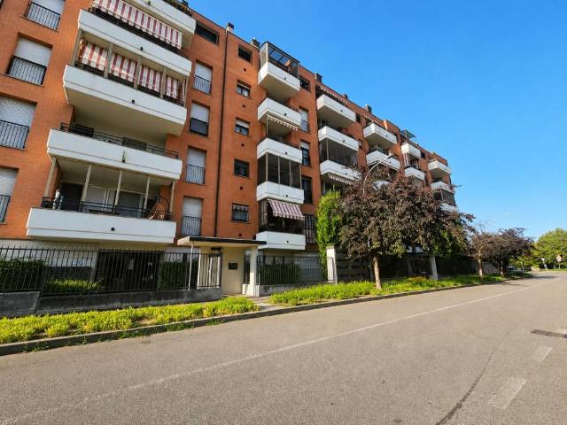 Appartamento in vendita a Locate Triulzi, Lombardia