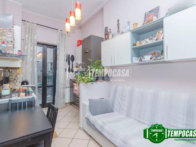Appartamento in vendita a Locate Triulzi, Lombardia