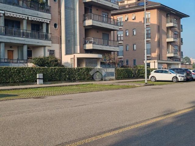 Appartamento in vendita a Locate Triulzi, Lombardia