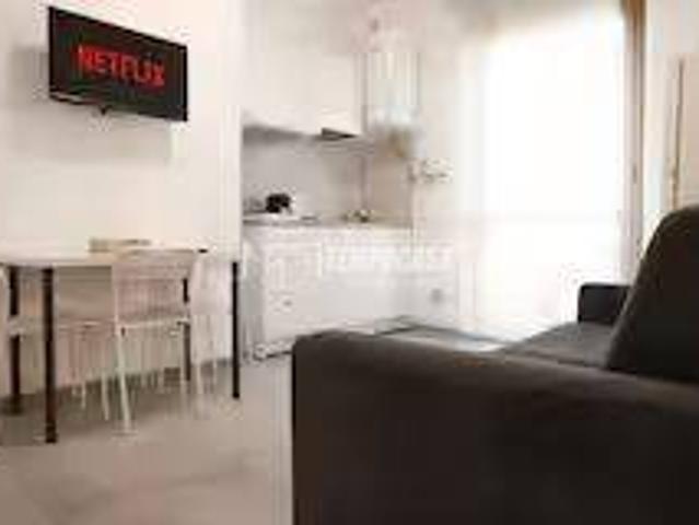 Appartamento in vendita a Noverasco, Locate Triulzi