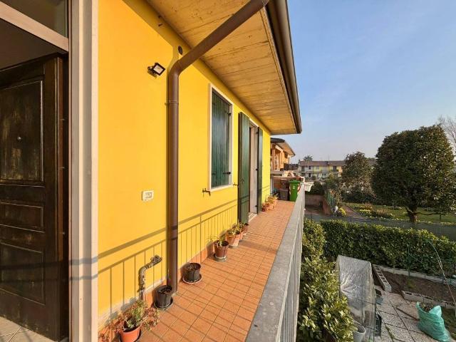 Appartamento in vendita a Vallese, Oppeano