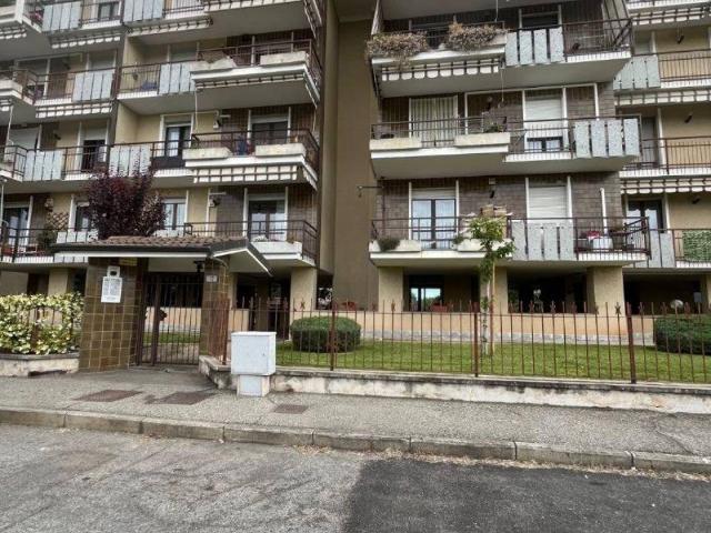 Appartamento in vendita a Orbassano, Torino