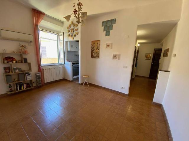 Appartamento in vendita a Neghelli, Orbetello
