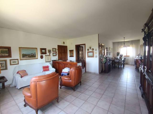 Appartamento in vendita a Neghelli, Orbetello