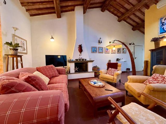 Appartamento in vendita a Orbetello, Toscana