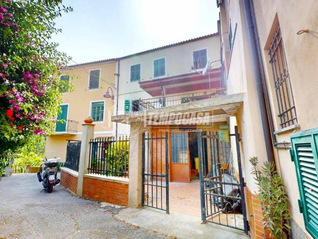 Appartamento in vendita a Orco Feglino, Liguria