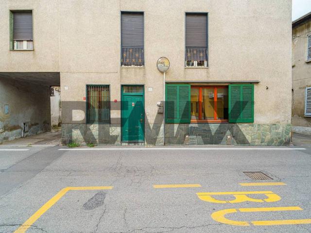 Appartamento in vendita a Origgio, Lombardia