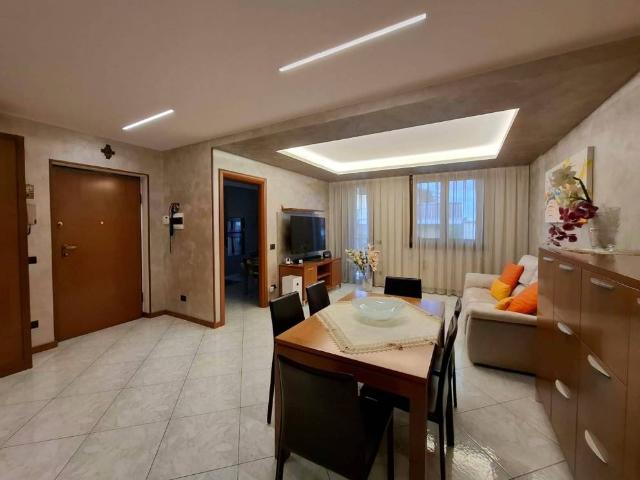 Appartamento in vendita a Orio Al Serio, Bergamo