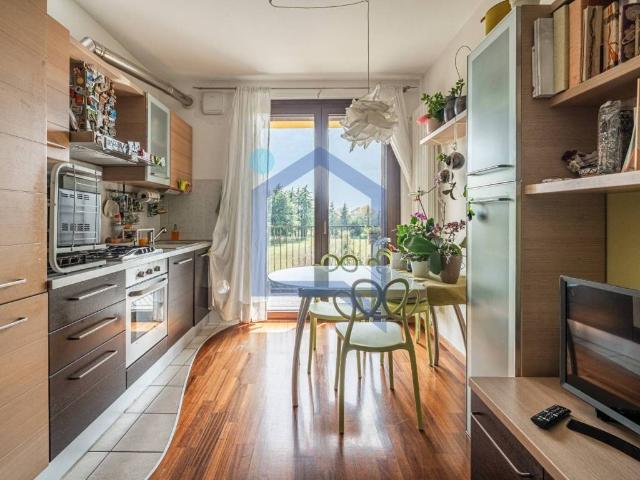 Appartamento in vendita a Ornago, Lombardia