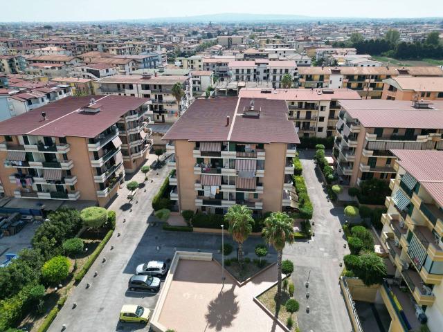 Appartamento in vendita a Casapozzano, Orta di Atella