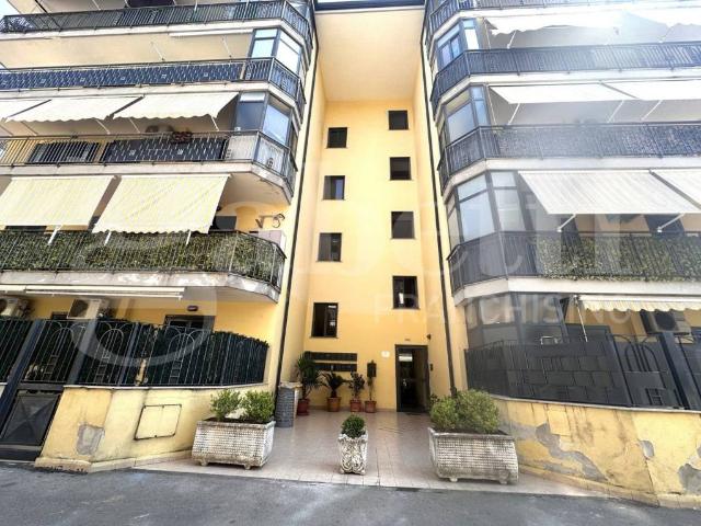 Appartamento in vendita a Orta di Atella, Caserta