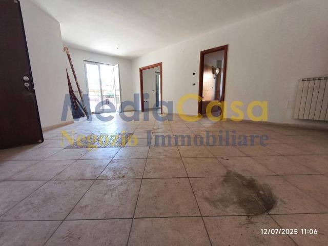 Appartamento in vendita a Orta Di Atella, Campania