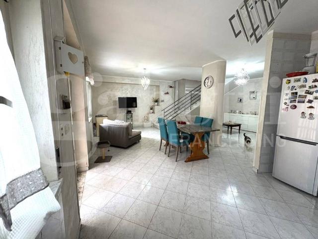 Appartamento in vendita a Orta di Atella, Caserta