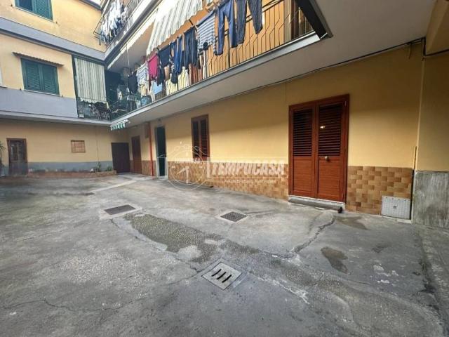 Appartamento in vendita a Orta Di Atella, Campania