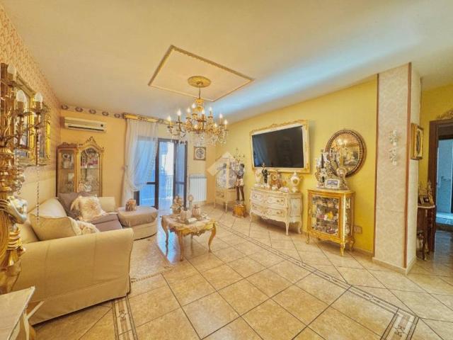Appartamento in vendita a Orta di Atella, Caserta