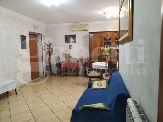 Appartamento in vendita a Casapozzano, Orta Di Atella