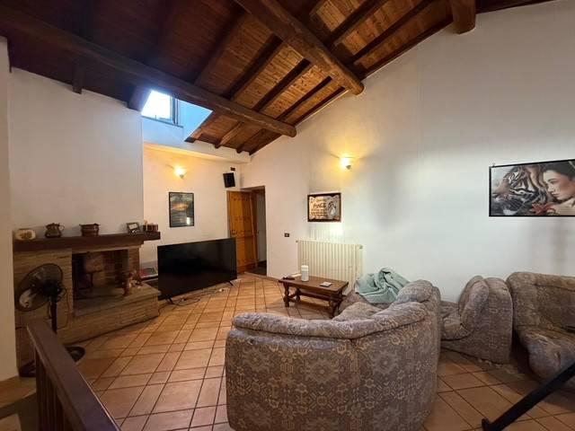 Appartamento in vendita a Petignano, Orte