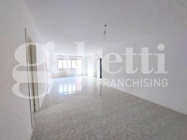 Appartamento in vendita a Orte, Lazio