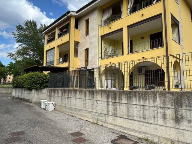Appartamento in vendita a Petignano, Orte