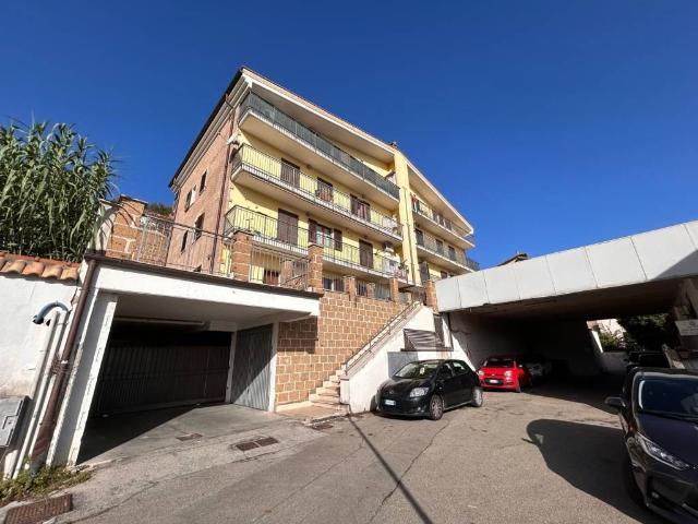 Appartamento in vendita a Orte, Lazio