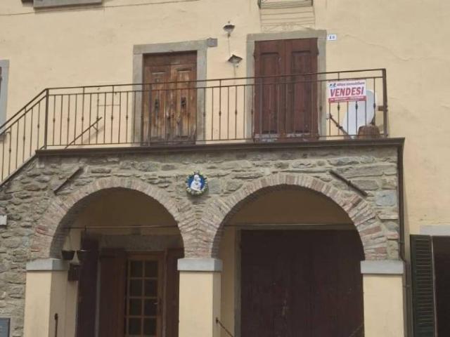 Appartamento in vendita a Ortignano, Toscana