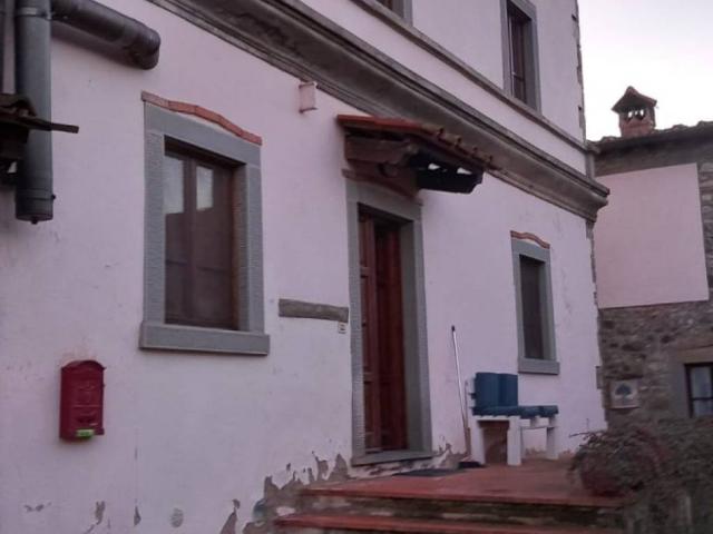 Appartamento in vendita a Ortignano, Toscana