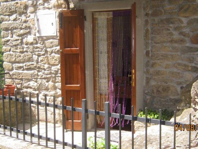 Appartamento in vendita a Ortignano, Toscana