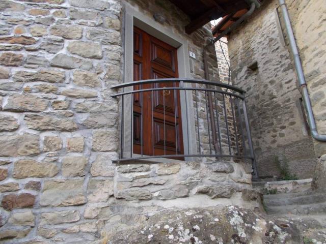 Appartamento in vendita a Ortignano, Toscana