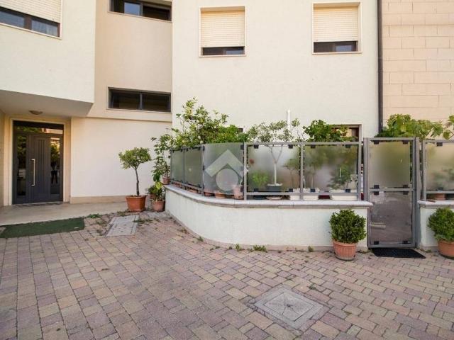 Appartamento in vendita a Lazzaretto, Ortona