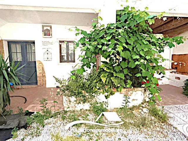 Appartamento in vendita a Ortona, Abruzzo