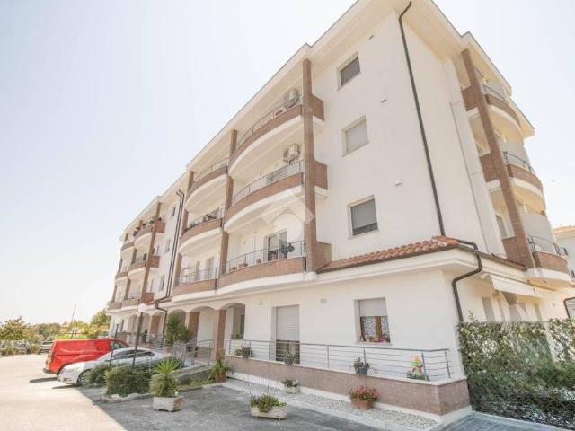 Appartamento in vendita a Ortona, Abruzzo