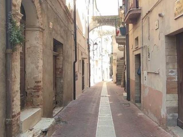 Appartamento in vendita a Ortona, Abruzzo