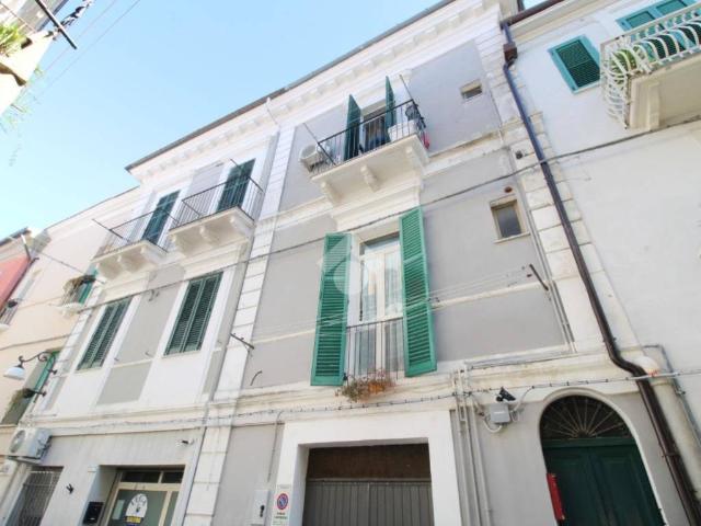 Appartamento in vendita a Ortona, Abruzzo