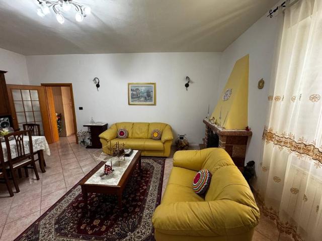 Appartamento in vendita a Ortona, Abruzzo