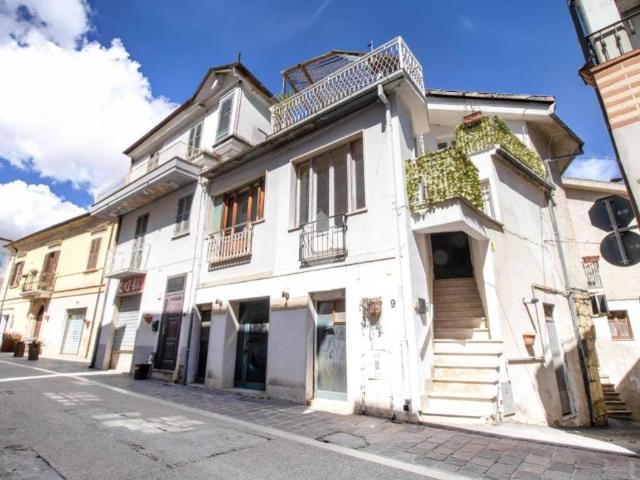 Villa Indipendente in vendita a Ortona, Abruzzo