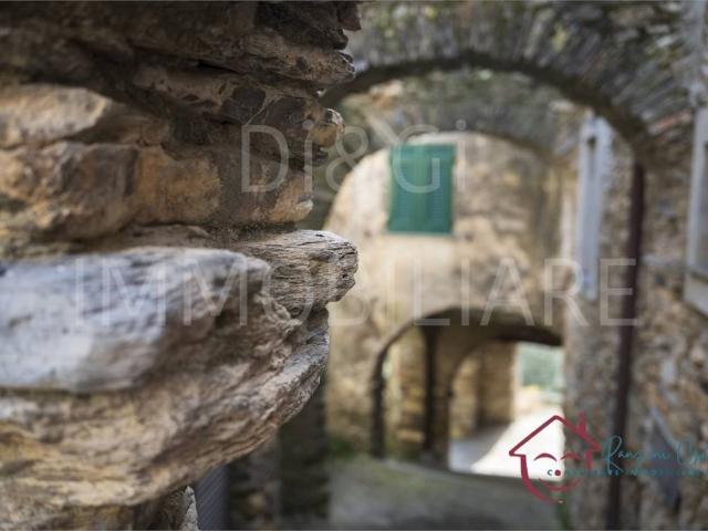 Appartamento in vendita a Ortovero, Liguria