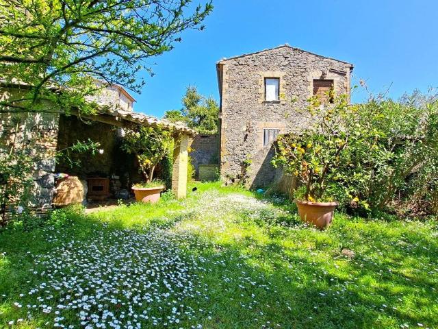 Appartamento in vendita a Orvieto, Umbria