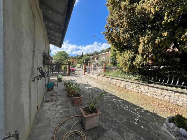 Appartamento in vendita a Bagni, Orvieto