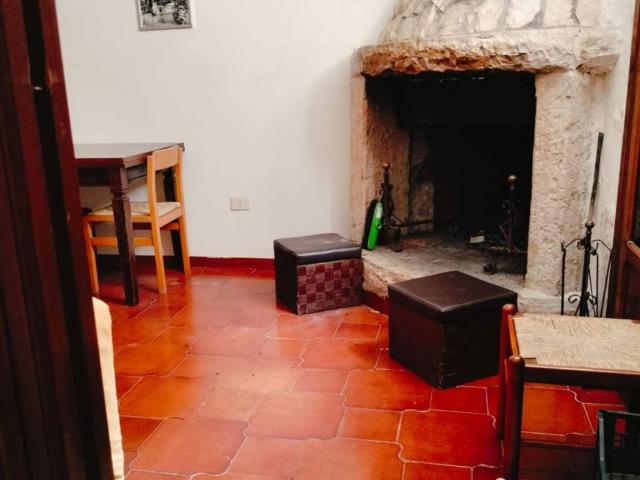 Appartamento in vendita a Orvinio, Lazio