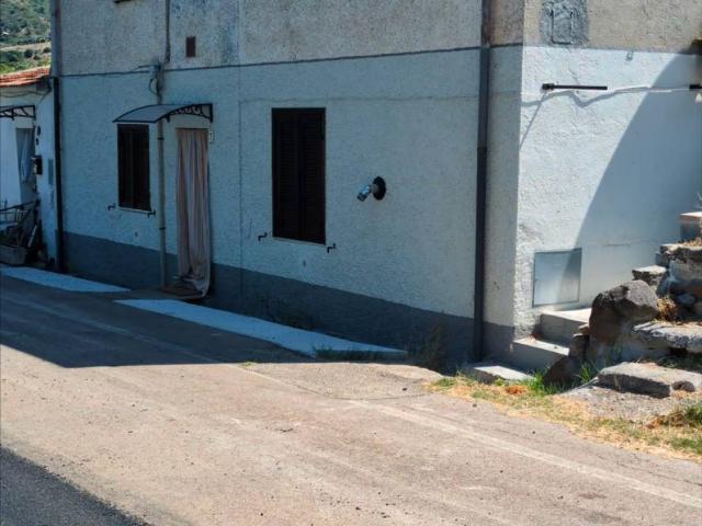 Appartamento in vendita a Osilo, Sardigna/Sardegna