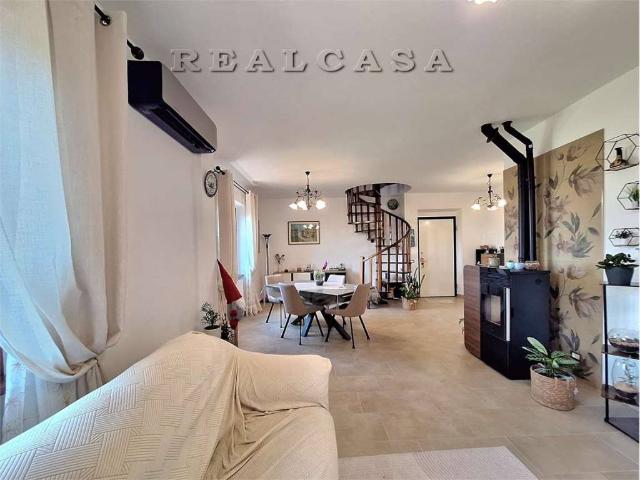 Appartamento in vendita a Santo Stefano, Marche