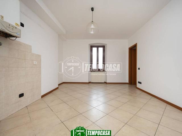 Appartamento in vendita a Osio Sopra, Lombardia