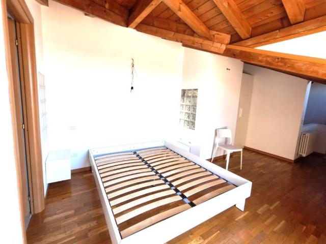 Appartamento in vendita a Osio Sopra, Lombardia