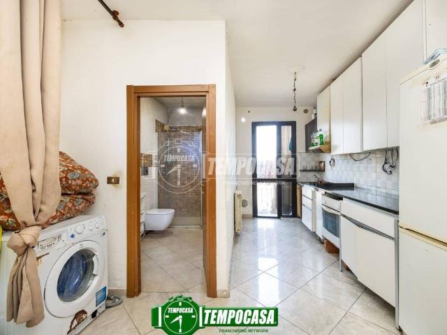 Appartamento in vendita a Osio Sotto, Lombardia