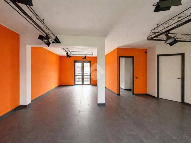 Appartamento in vendita a Osio Sotto, Lombardia