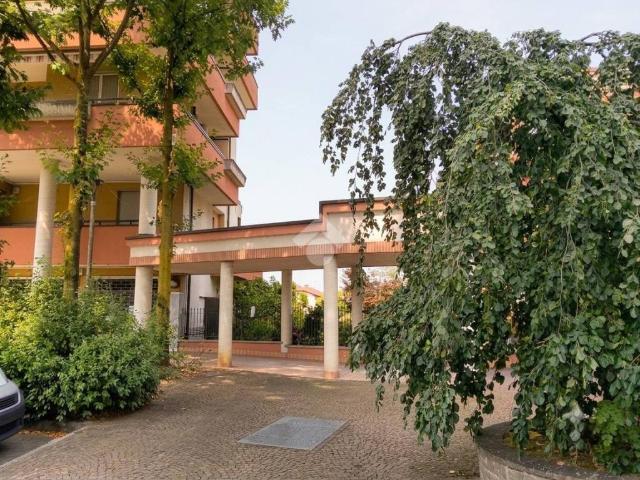 Appartamento in vendita a Osnago, Lombardia